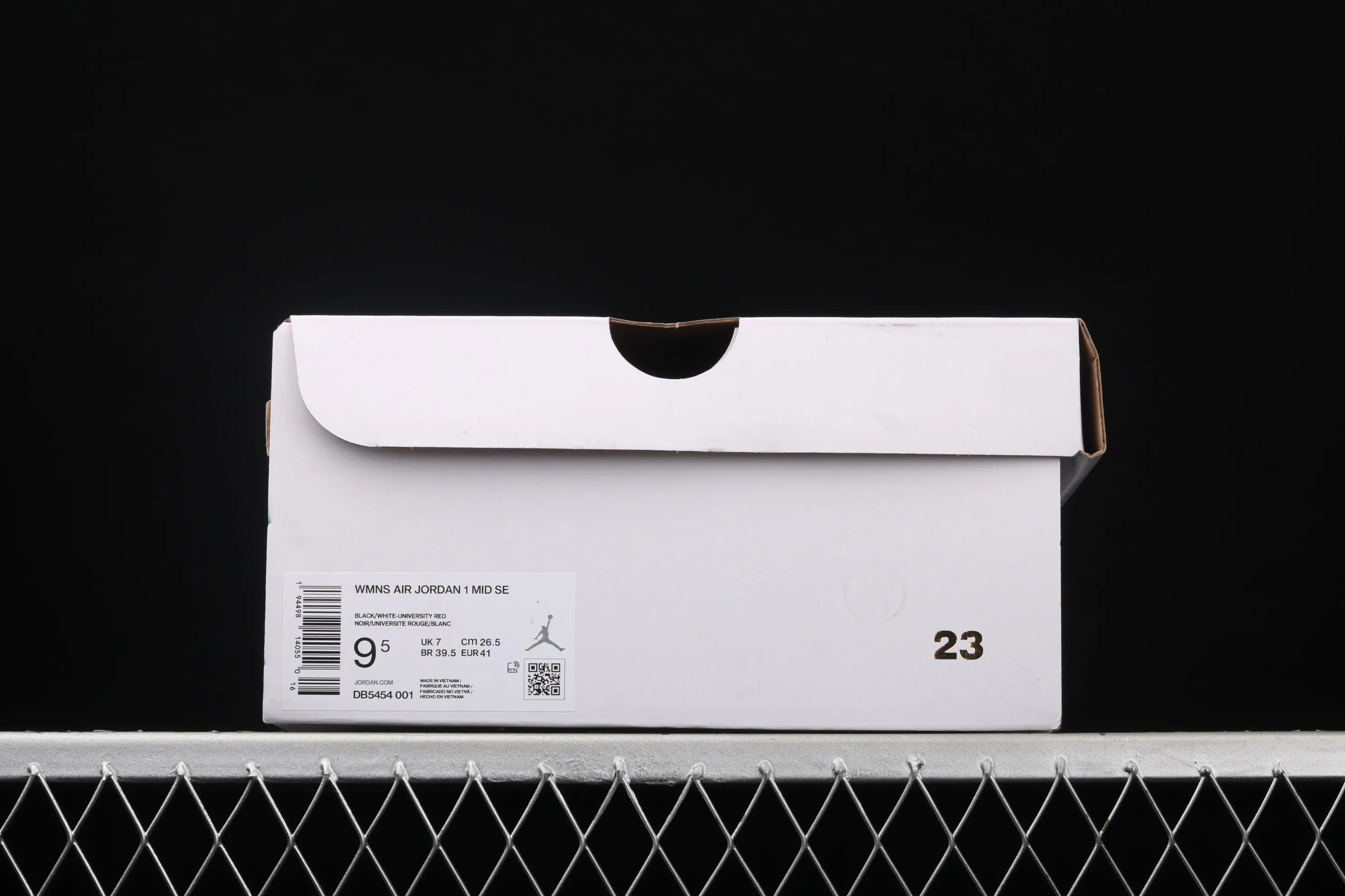 All categories Air Jordan Jordan series basketball shoes Air Jordan 1 Mid Air Jordan 1 Mid SE AJ1 Joe 1 patent leather multi-color splicing mid-top versatile casual sports sneakers DB5454-001